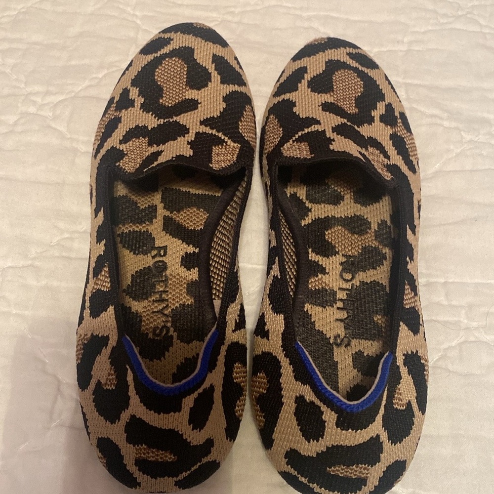 Almost new Rothy’s in a Cheetah print! Size 5 1/2.